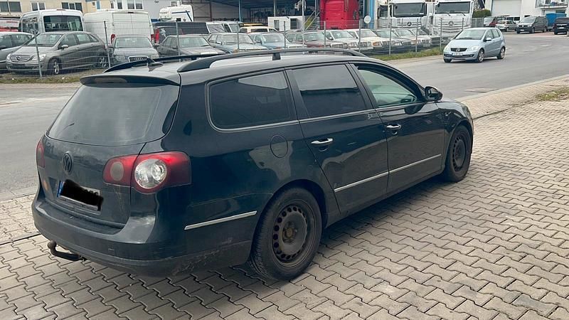 Gebraucht VW Passat 140 PS (102 kW) 2008 Schwarz Kombi