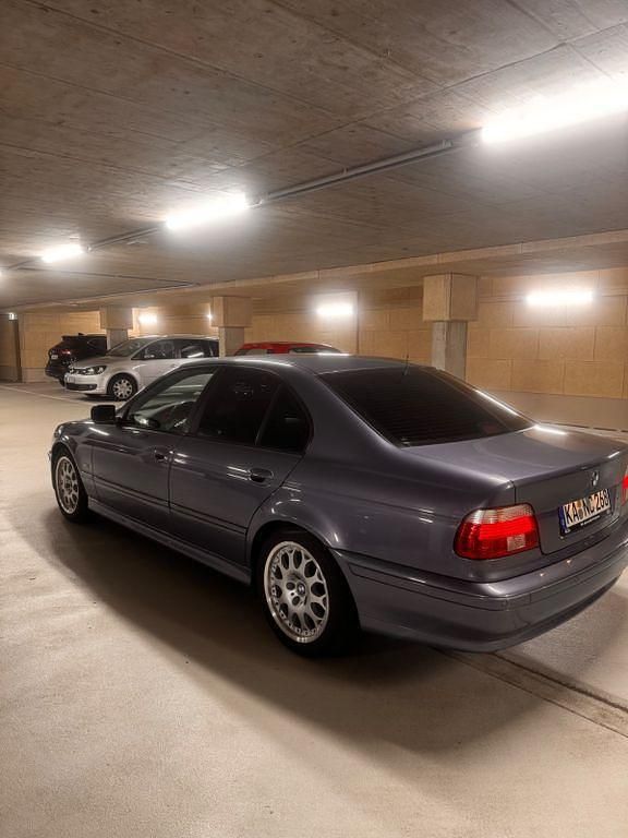 Gebraucht BMW 520 170 PS (125 kW) 2002 Blau Limousine