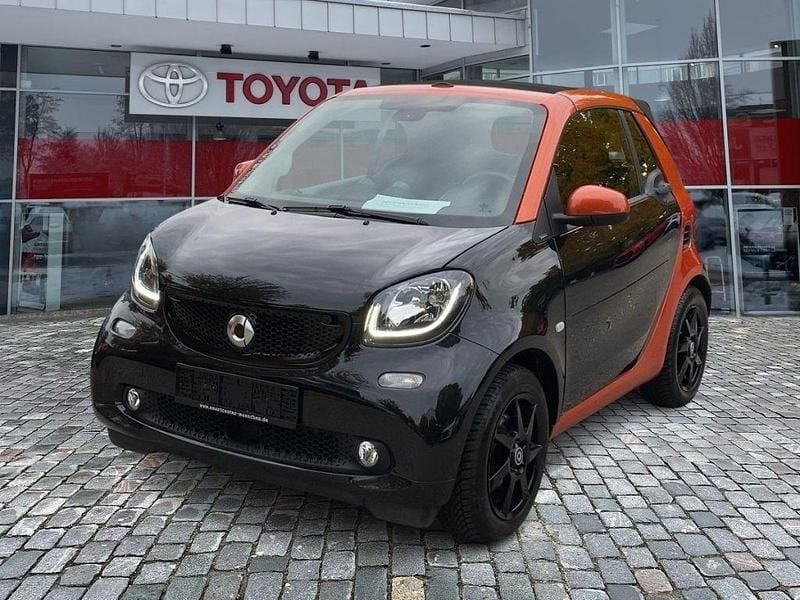 Orange/schwarz Gebraucht 2019 Smart ForTwo Cabrio Passion Cabrio | 14.990 € (Fairer Preis) - Bild 1/4