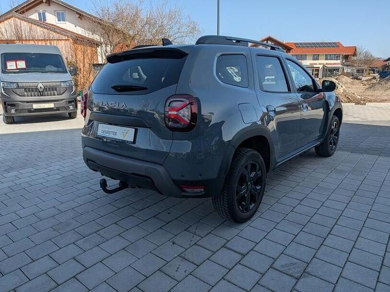 Gebraucht Dacia Duster Extreme 150 PS (110 kW) 2023 Grau SUV