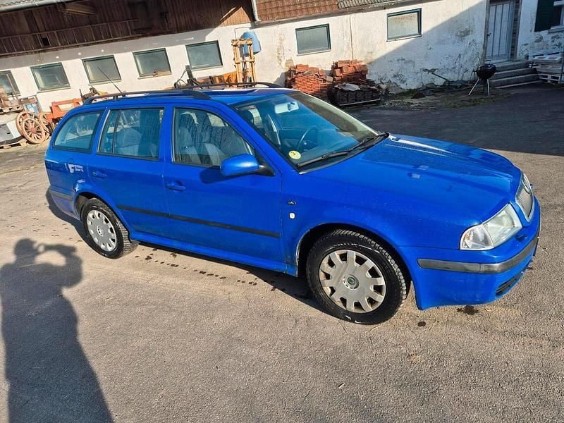 Second-hand Skoda Octavia 100 CP (73 kW) 2001 Albastru Break