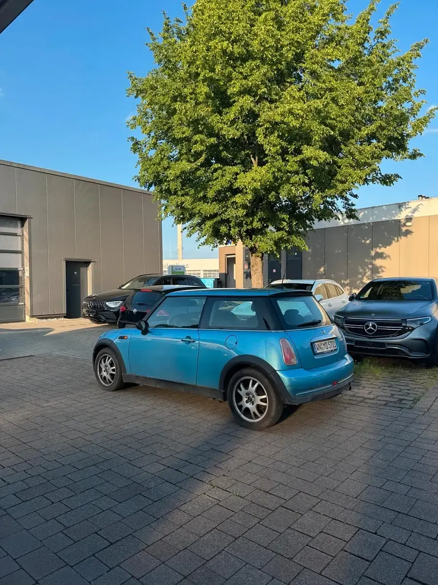 Gebraucht Mini Cooper 90 PS (66 kW) 2005 Blau Kleinwagen