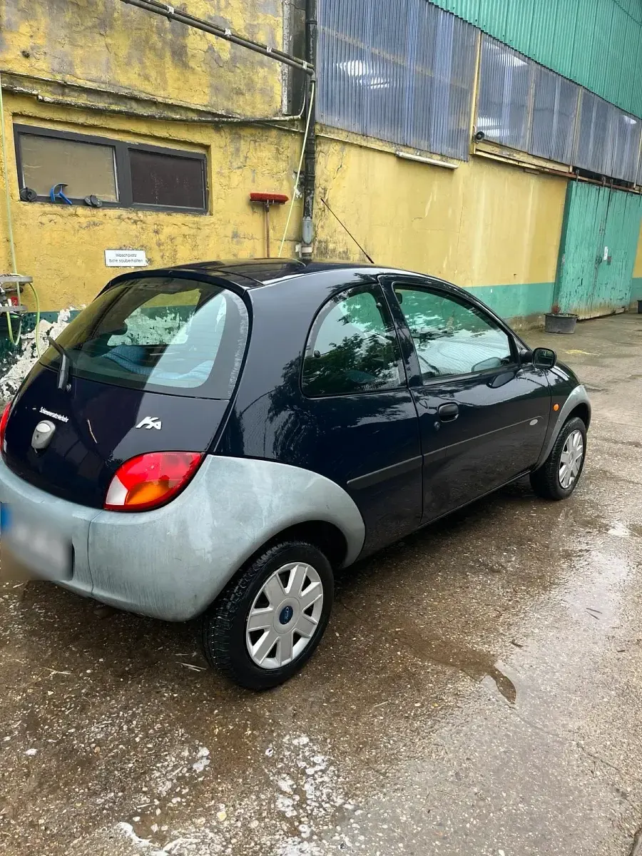 Usata Ford Ka 60 CV (44 kW) 2005 Blu Utilitaria
