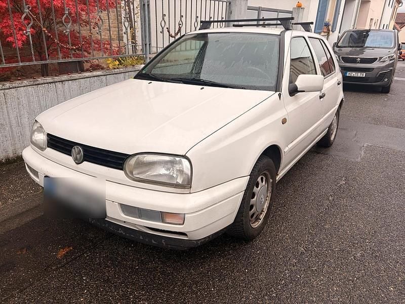 Gebraucht VW Golf III 60 PS (44 kW) 1997 Weiß Limousine