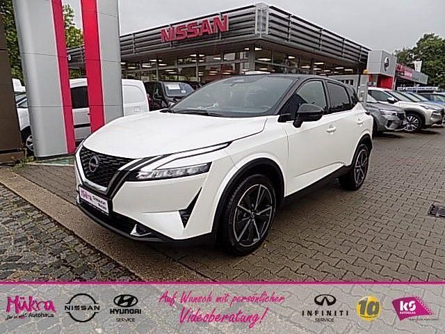 Pearl white perleffekt (weiß) Gebraucht 2023 Nissan Qashqai Tekna SUV | 28.560 € (Etwas zu teuer) - Bild 1/4