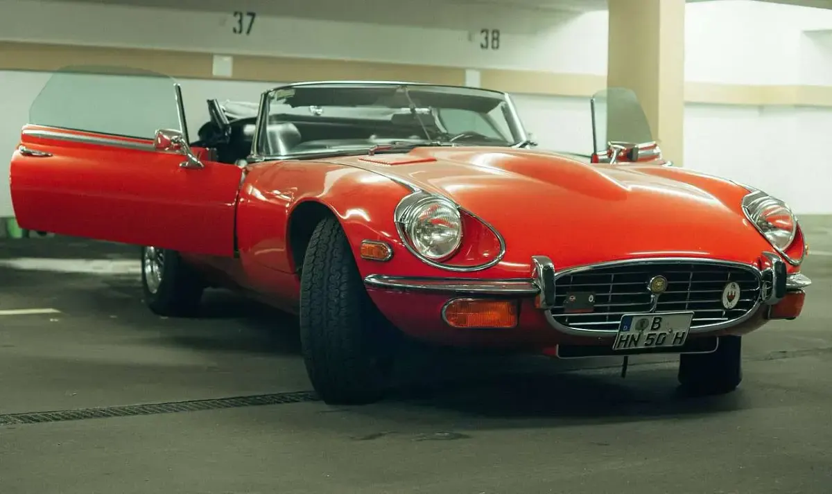 Gebraucht Jaguar E-Type 268 PS (197 kW) 1973 Rot Cabrio