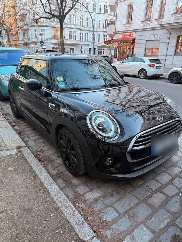 Second-hand Mini Cooper 136 CP (100 kW) 2019 Negru Hatchback