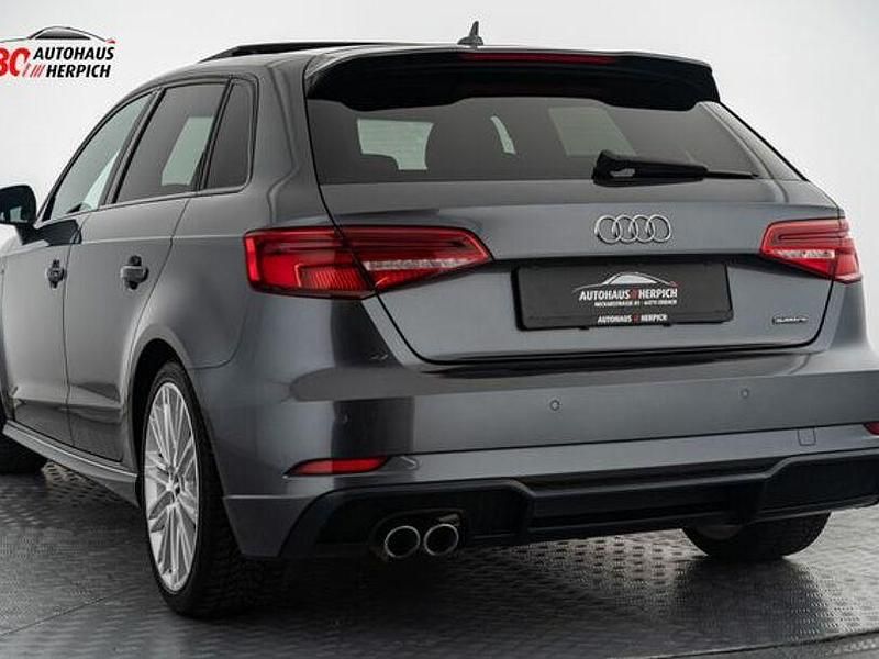 Gebraucht Audi A3 Advanced 184 PS (135 kW) 2017 Grau Limousine