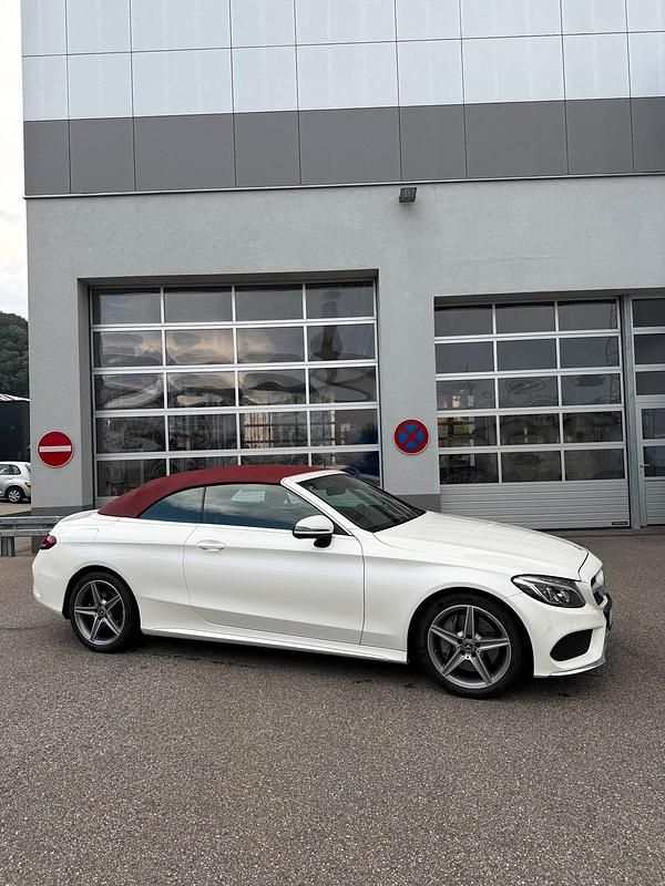 Weiß Gebraucht 2017 Mercedes C300 Cabrio | 29.000 € (Fairer Preis) - Bild 1/4