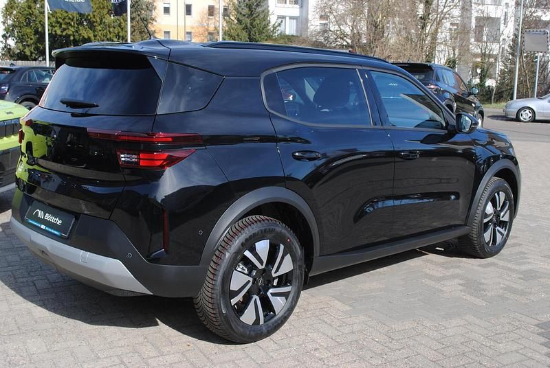 Neu Opel Frontera 83 kW (113 PS) 2025 Lackierung schwarz perla nera/typ aussenverkleidung metalliclackierung SUV