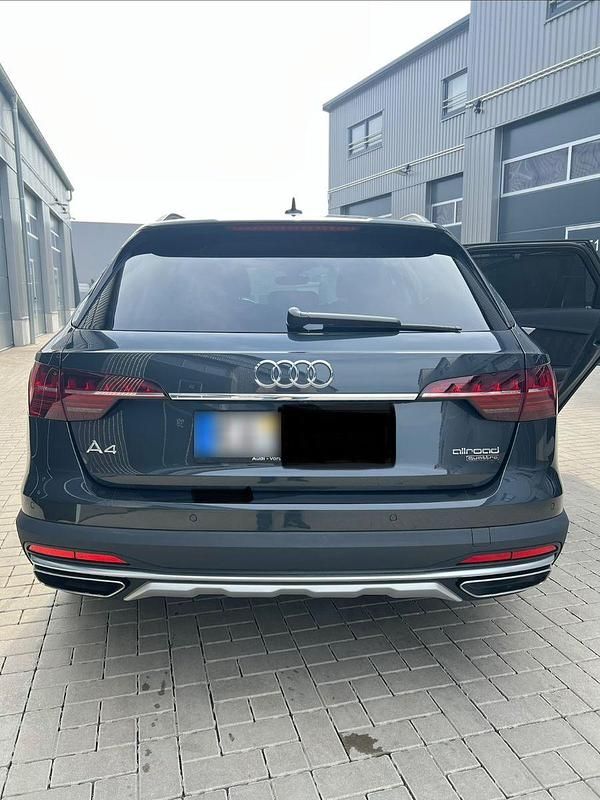 Gebraucht Audi A4 Allroad Ambiente 204 PS (150 kW) 2020 Grau Kombi
