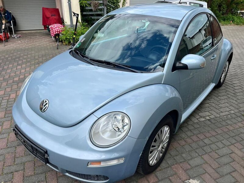 Blau Gebraucht 2009 VW Beetle Limousine | 4.999 € (Teuer) - Bild 1/4