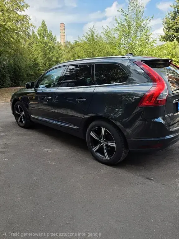 Gebraucht Volvo XC60 Momentum 215 PS (158 kW) 2014 Grau SUV