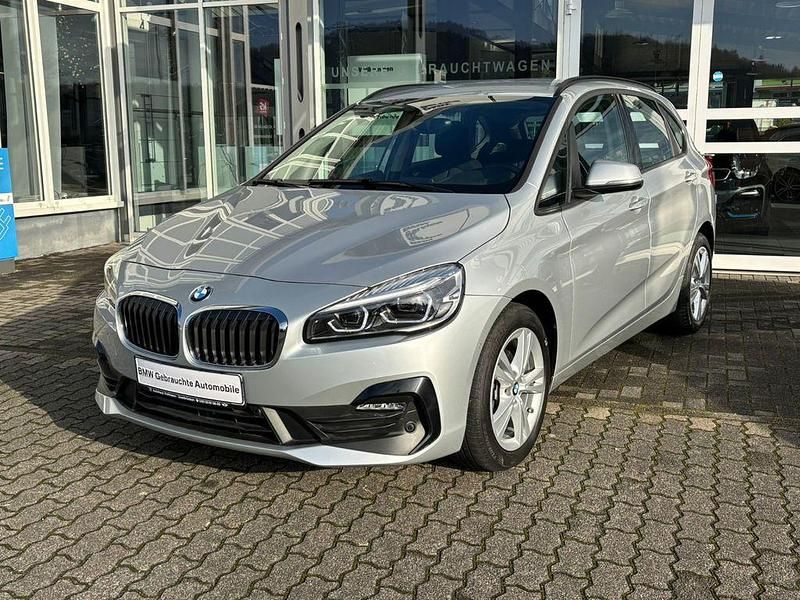 Gebraucht BMW 218 Active Tourer 136 PS (100 kW) 2021 Silber Van / Kleinbus