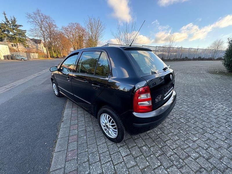 Gebraucht Skoda Fabia Comfort 101 PS (74 kW) 2001 Schwarz Limousine