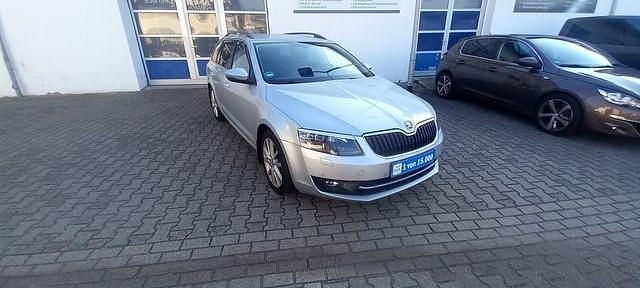 Silber Gebraucht 2013 Skoda Octavia Elegance Kombi | 10.500 € (Guter Preis) - Bild 1/4