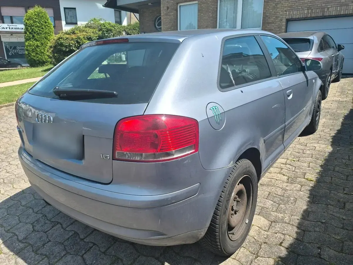 Gebraucht Audi A3 102 PS (75 kW) 2009 Grau Kleinwagen