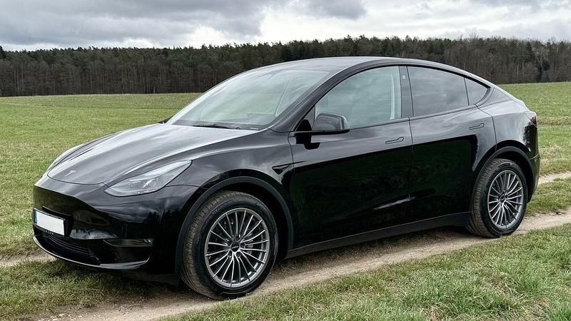 Gebraucht Tesla Model Y Long Range AWD 378 kW (514 PS) 2023 Schwarz SUV