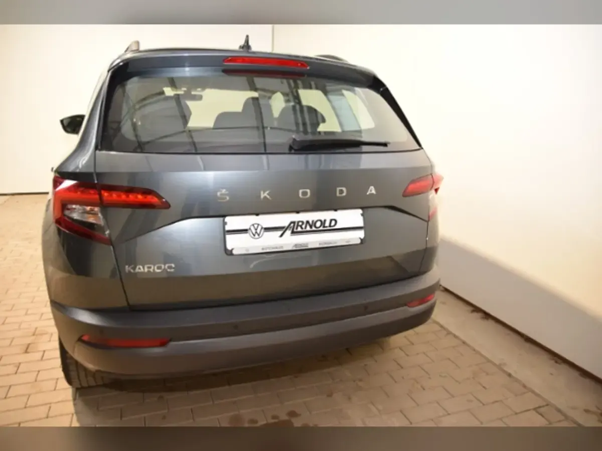 Gebraucht Skoda Karoq Style 150 PS (110 kW) 2021 Quarzgraumetallic SUV