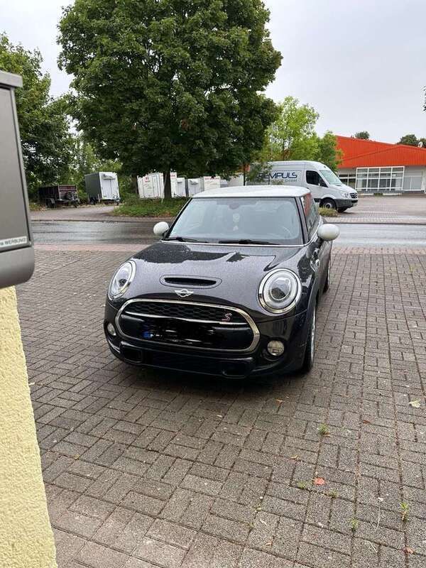 Braun Gebraucht 2016 Mini Cooper S Kleinwagen | 14.500 € (Guter Preis) - Bild 1/3