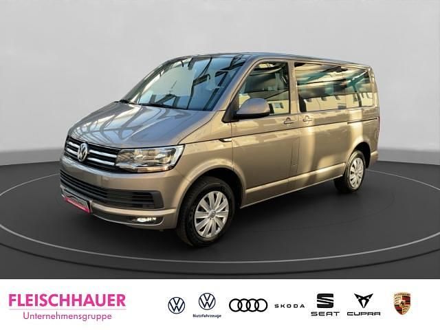 Beige Gebraucht 2016 VW Caravelle Comfortline Van / Kleinbus | 26.480 € (Fairer Preis) - Bild 1/4