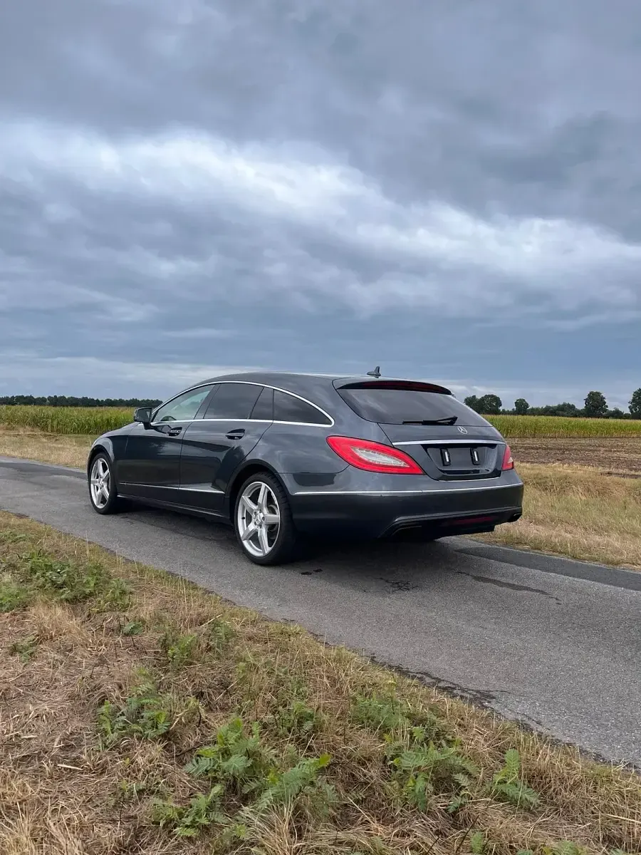 Gebraucht Mercedes CLS350 Shooting Brake 265 PS (194 kW) 2014 Grau Kombi