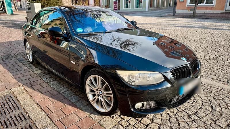 Gebraucht BMW 325 Cabriolet M Sport 218 PS (160 kW) 2010 Schwarz Cabrio