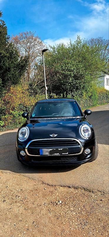 Second-hand Mini ONE Pepper 102 CP (75 kW) 2015 Negru Hatchback