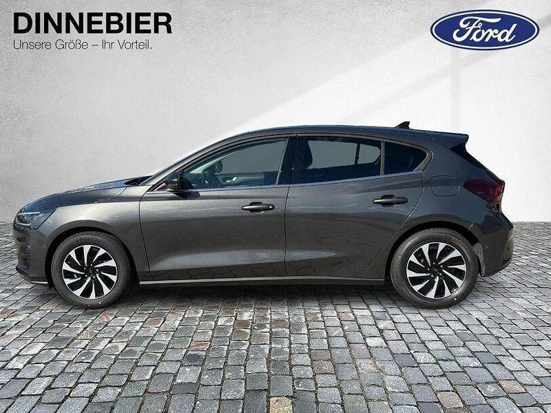 Neu Ford Focus Titanium X 155 PS (114 kW) 2025 Grau Limousine