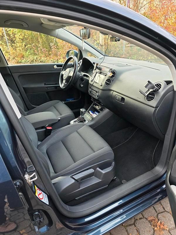 Gebraucht VW Golf VI 122 PS (89 kW) 2010 Schwarz Kleinwagen