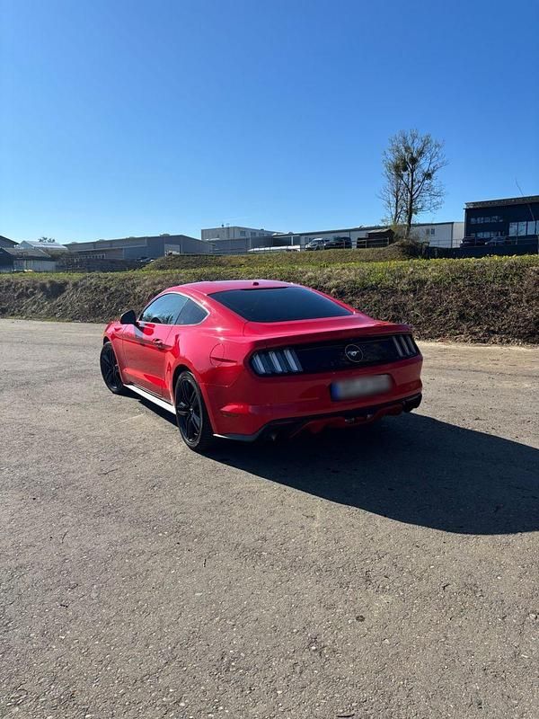 Gebraucht Ford Mustang 317 PS (233 kW) 2017 Rot Coupé