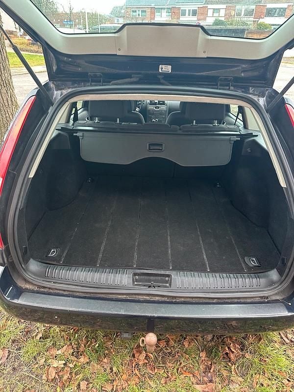 Gebraucht Ford Mondeo 130 PS (95 kW) 2005 Kombi