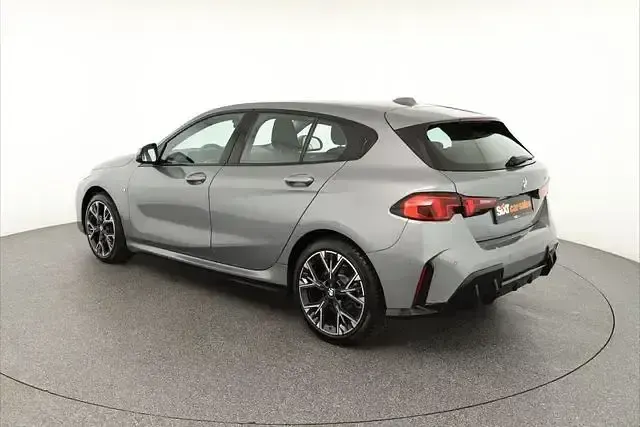 Gebraucht BMW 120 M Sport 170 PS (125 kW) 2025 Grau Kleinwagen