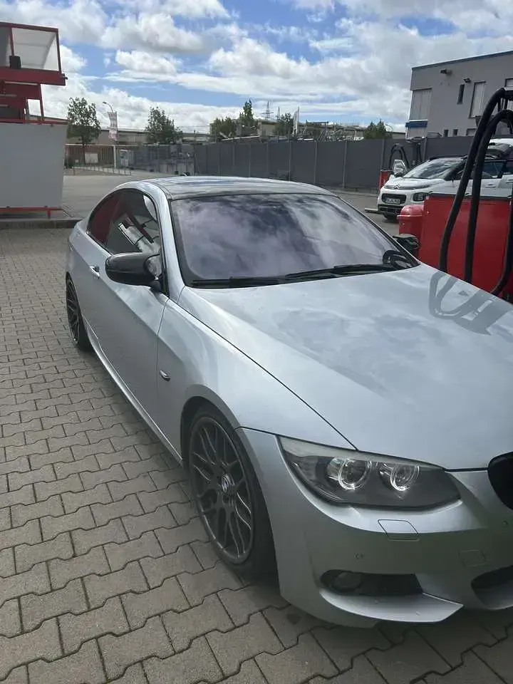 Gebraucht BMW 335 M Performance 326 PS (239 kW) 2011 Silber Coupé