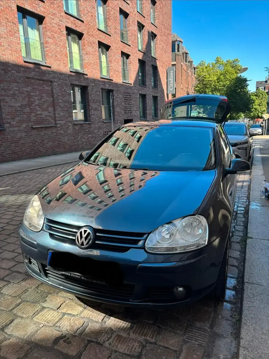 Gebraucht VW Golf V 80 PS (58 kW) 2007 Blau Limousine