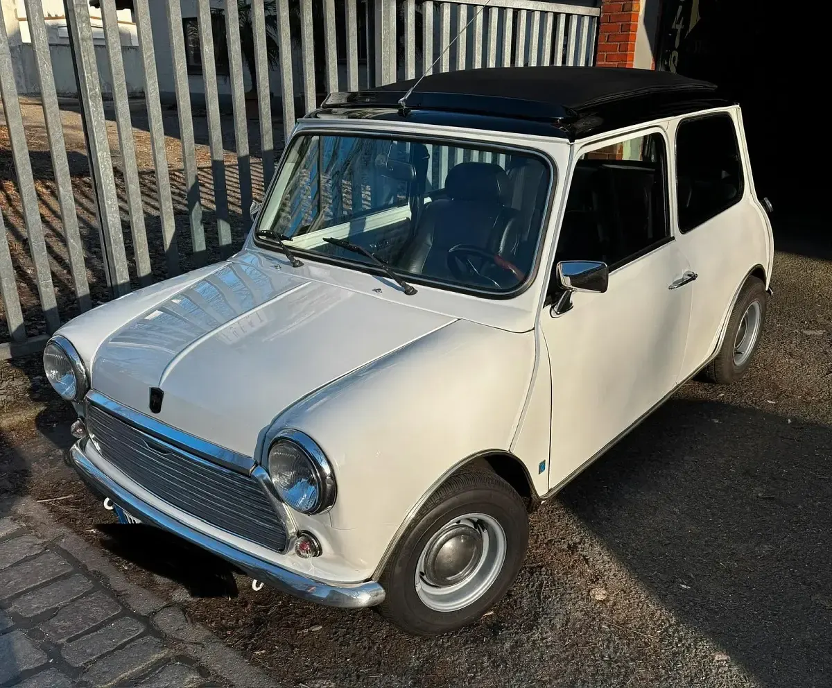 Gebraucht Mini 1000 41 PS (30 kW) 1990 Weiß Kleinwagen