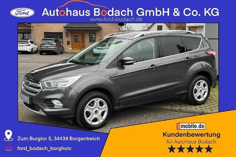 Grau Gebraucht 2018 Ford Kuga Trend SUV | 10.900 € (Guter Preis) - Bild 1/4