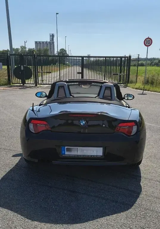 Gebraucht BMW Z4 Sport Line 177 PS (130 kW) 2008 Schwarz Cabrio