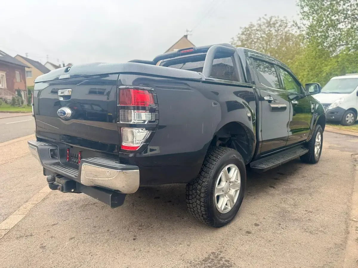 Gebraucht Ford Ranger Limited 200 PS (147 kW) 2015 Schwarz Pickup