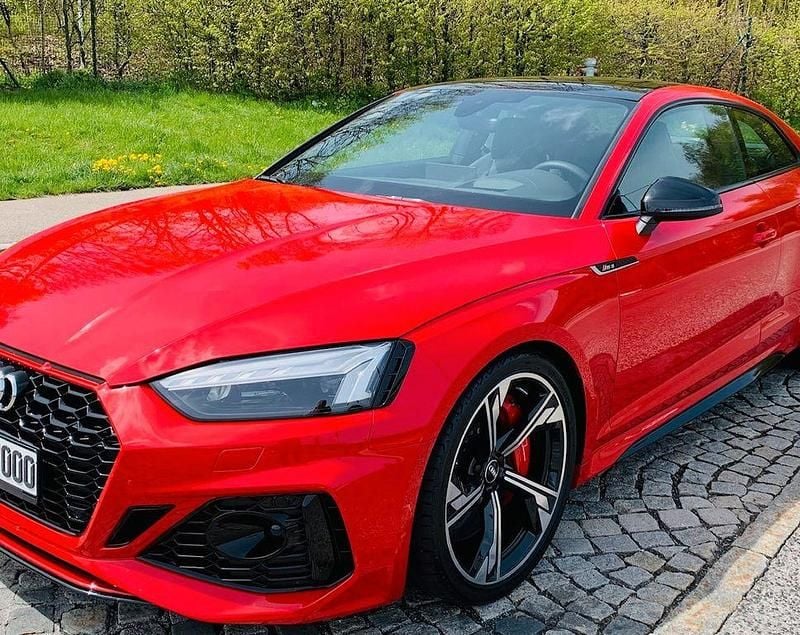 Rot Gebraucht 2021 Audi RS5 Sport Coupé | 53.990 € (Superpreis) - Bild 1/4