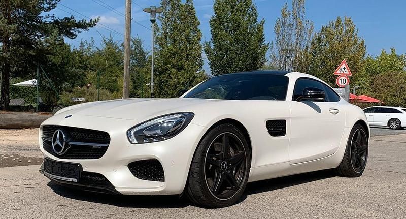 Weiß Gebraucht 2015 Mercedes AMG GT AMG Coupé | 79.000 € (Fairer Preis) - Bild 1/4