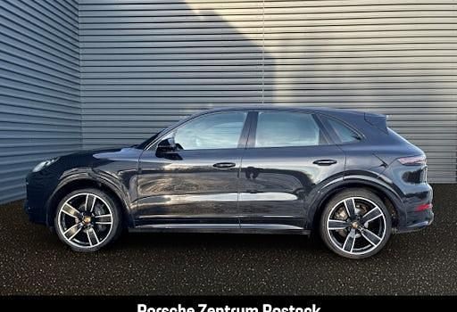 Gebraucht Porsche Cayenne 340 PS (250 kW) 2022 Tiefschwarzmetallic SUV