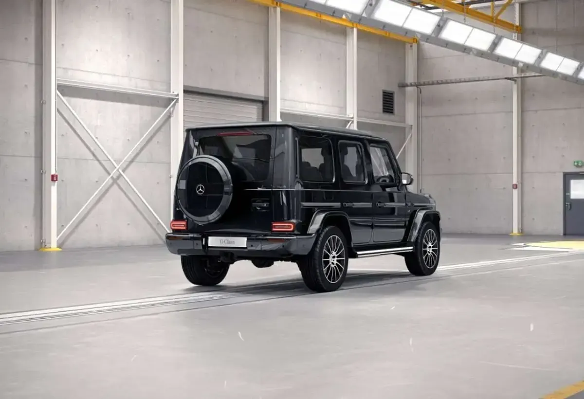 Gebraucht Mercedes G500 AMG 421 PS (309 kW) 2024 Obsidianschwarz metallic SUV