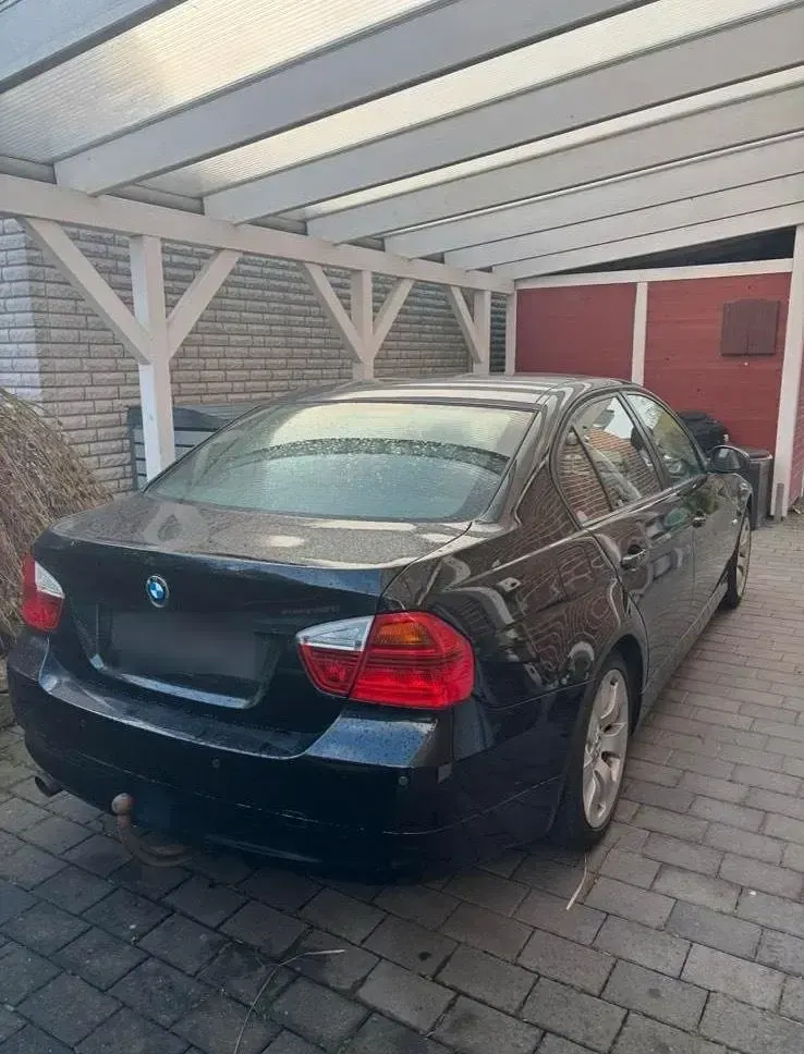Usata BMW 318 2007 Nero Berlina