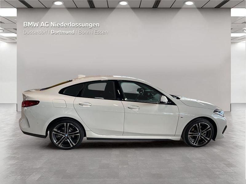 Gebraucht BMW 218 Shadowline 136 PS (100 kW) 2023 Weiß Coupé