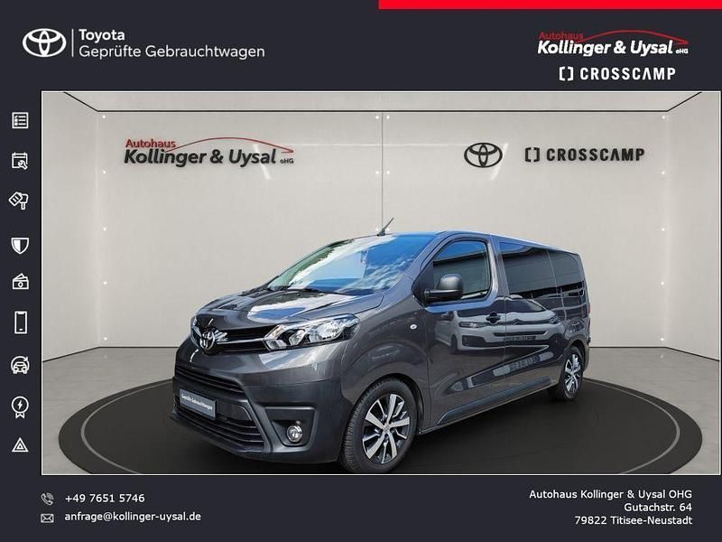 Basaltgrau metallic Gebraucht 2022 Toyota Proace Verso Comfort Kombi | 29.790 € (Guter Preis) - Bild 1/4