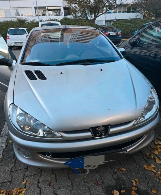 Silber Gebraucht 2005 Peugeot 206 CC Quiksilver Cabrio | 2.000 € (Fairer Preis) - Bild 1/4