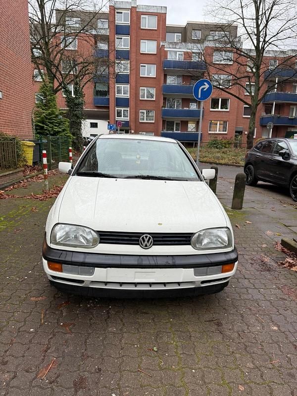 Weiß Gebraucht 1993 VW Golf Kleinwagen | 3.300 € - Bild 1/4
