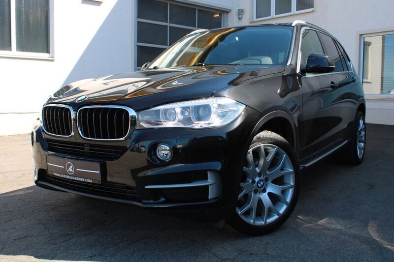 Black sapphire metallic Gebraucht 2018 BMW X5 Performance SUV | 30.990 € (Guter Preis) - Bild 1/4