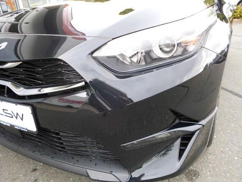 Gebraucht Kia Ceed 140 PS (102 kW) 2025 Schwarz Kleinwagen